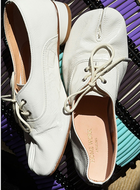 HOME WORK原创设计手工tabi分趾忍者系带超软褶皱牛皮女鞋白色