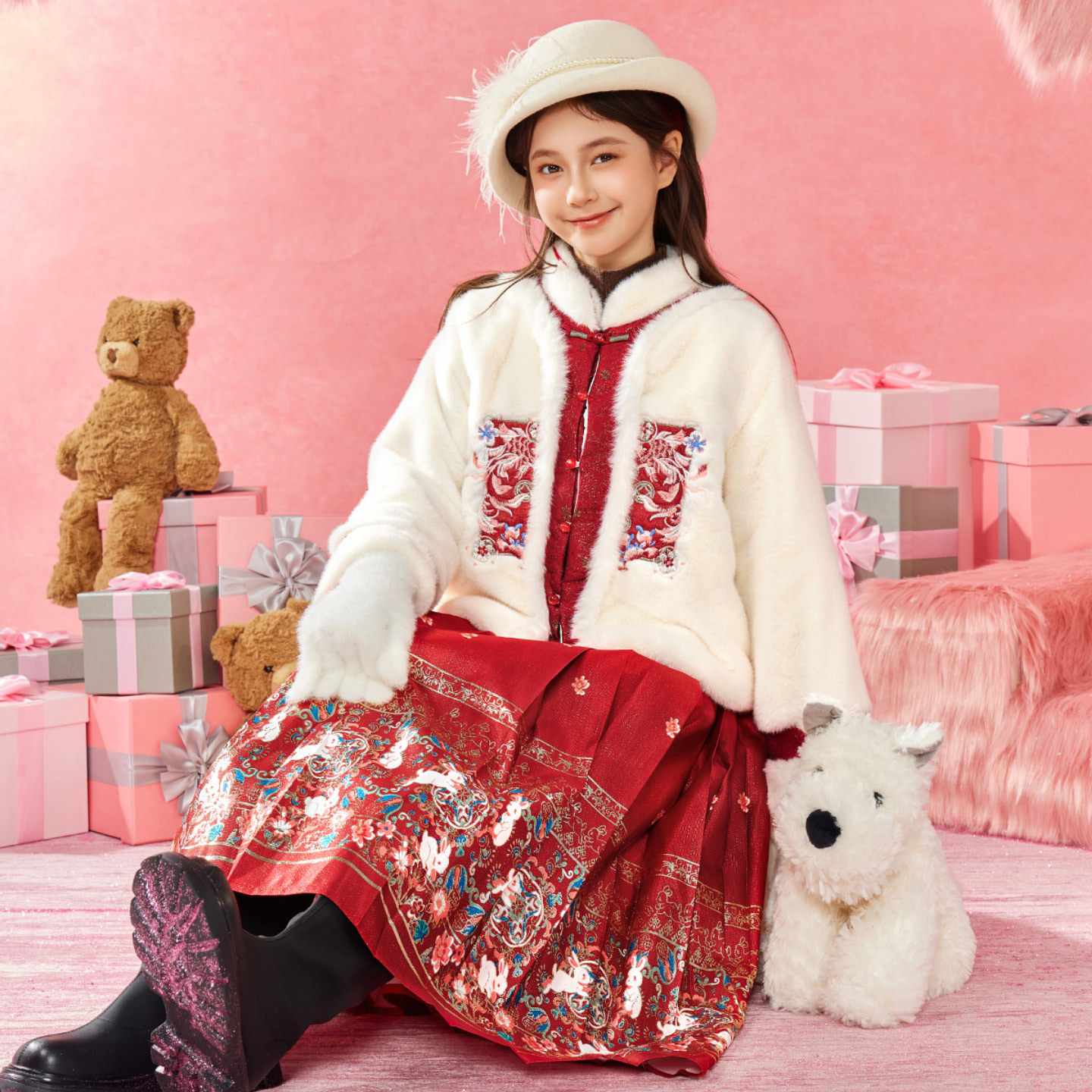 小虎帕蒂女童冬装新款中式花朵刺绣明制汉服新年国风马面裙套装,童装/婴儿装/亲子装,汉服,淘宝优惠券,粉丝福利购,淘宝优惠卷