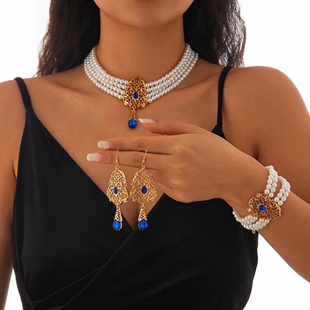 欧美时尚镂空吊坠多层珍珠颈链耳挂手链三件套复古风新娘礼服配饰