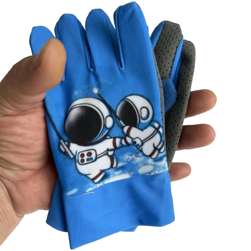 儿童骑马登山手套防滑春秋薄软透气速干耐磨防刺五指射箭钓鱼单杠