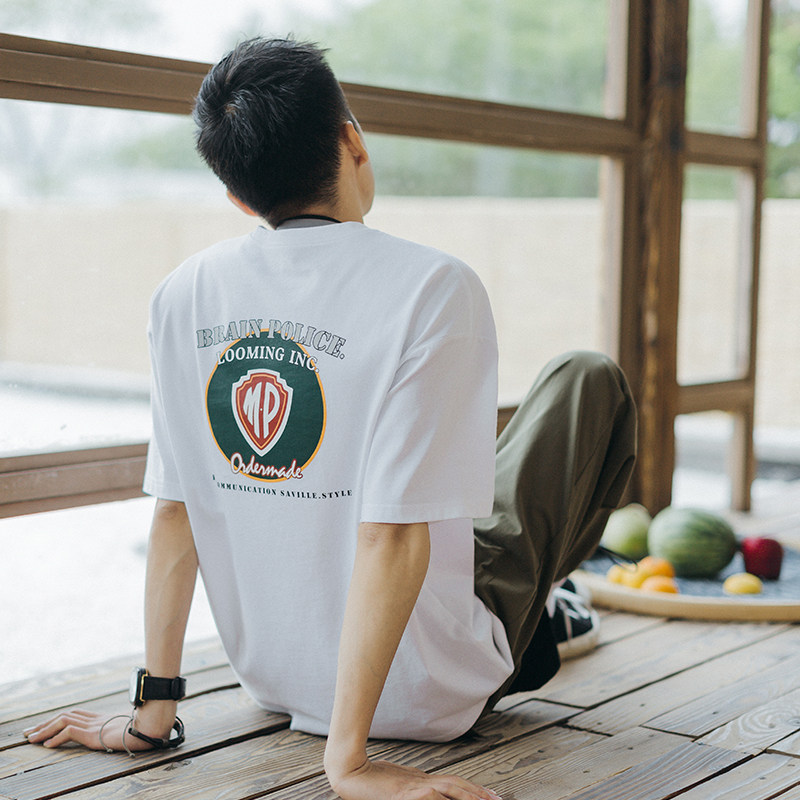 呂小虎原創電影主題印花T恤 美式複古男士短袖寬松潮牌情侶半截袖在類目 男裝, T恤中 - 來自Buy2taobao.com提供專業的淘寶代購服務