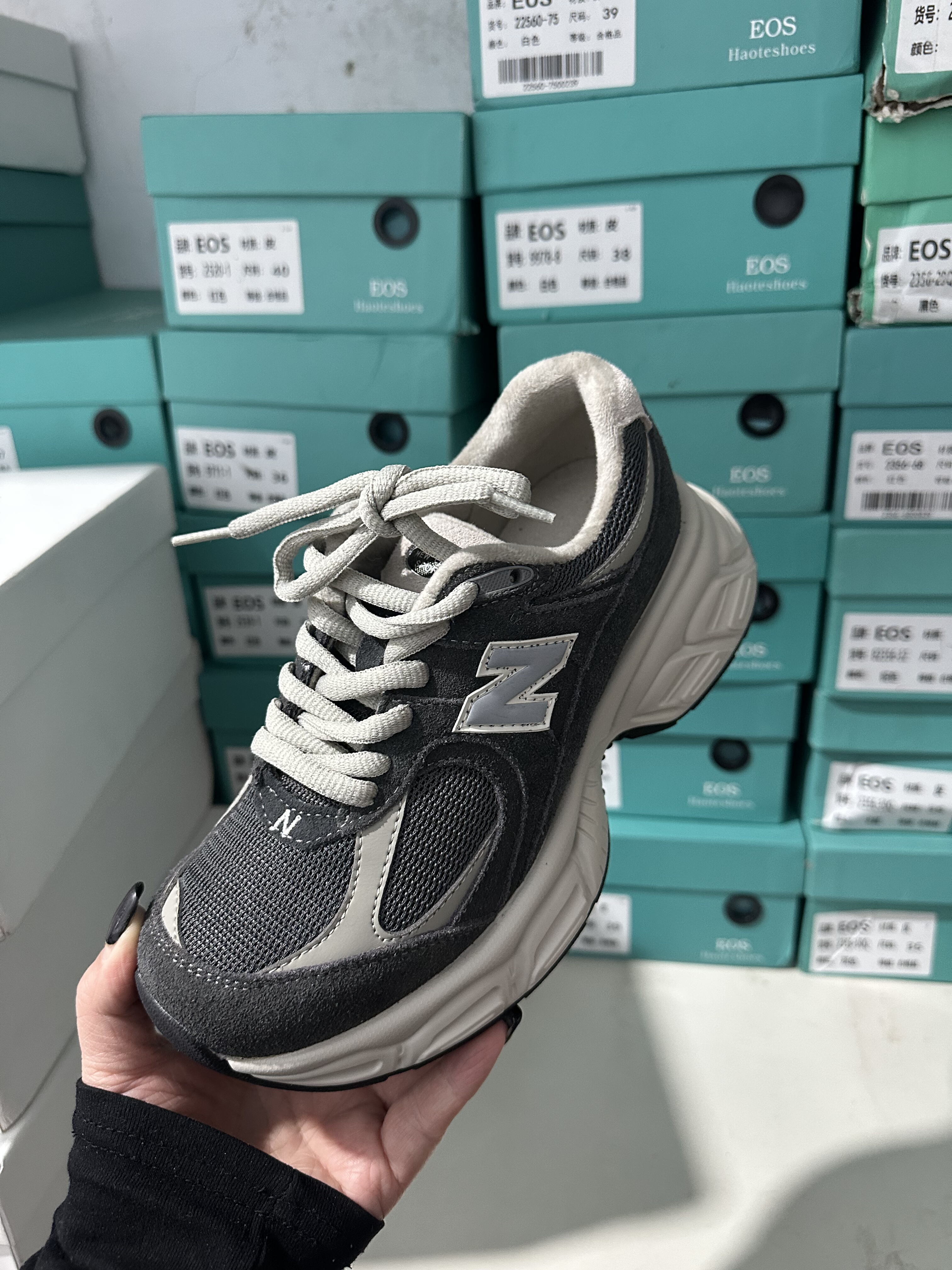 可千凡冬季加绒碳灰复古老爹鞋厚底女款休闲鞋透气8005-12