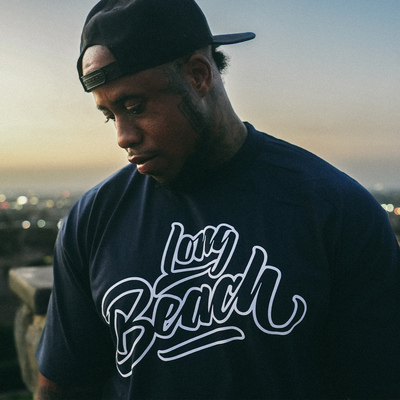 LONG BEACH ELITE美国长滩进口英文手写LOGO印花纯棉小领口短袖T