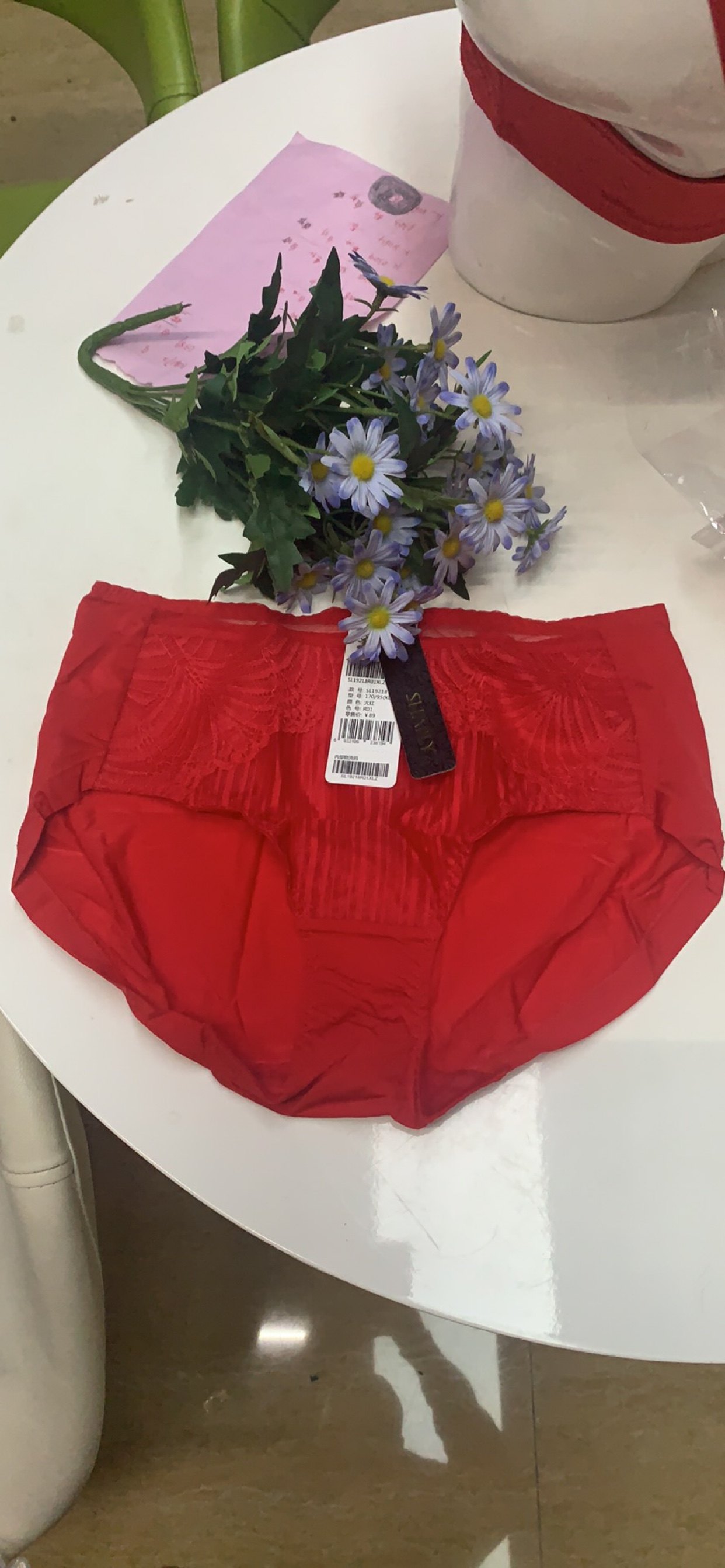 莎莲妮中腰提臀女士内裤三件包邮