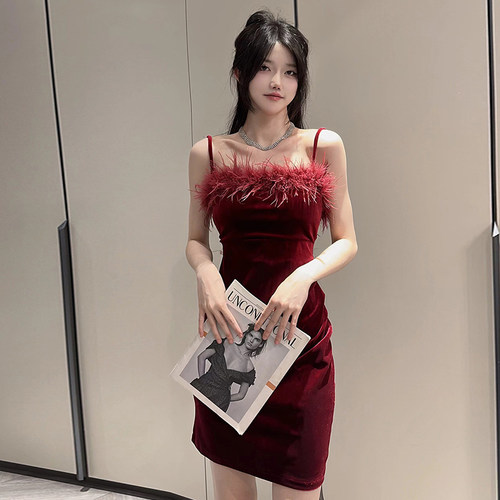 低胸夜总店性感丝绒包臀裙