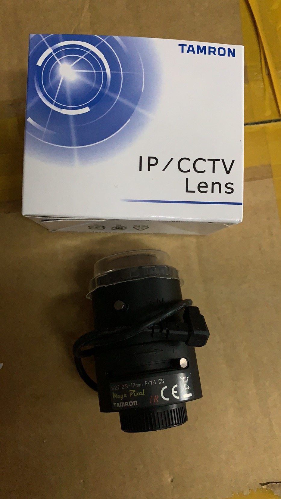 腾龙 m13vg2812ir 手动变焦镜头三百万像素2.8-12mm