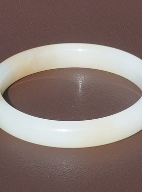 方言和田玉新疆细润白玉带糖手镯