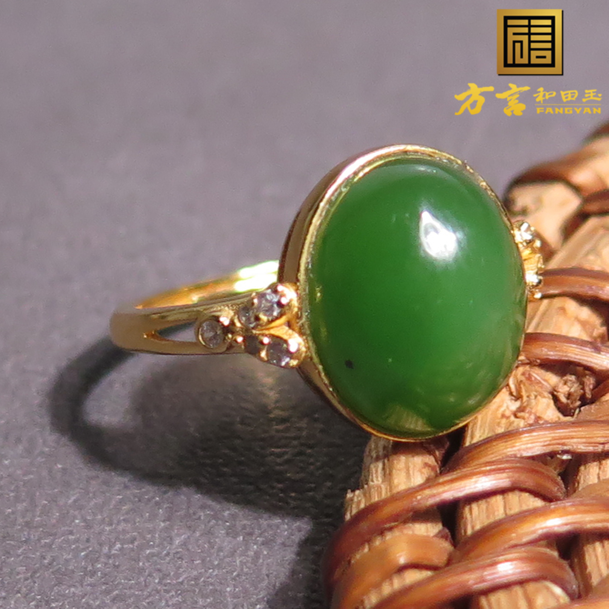 火爆方言品牌和田玉收藏俄料菠菜绿碧玉925银镶可调节正品戒指X7