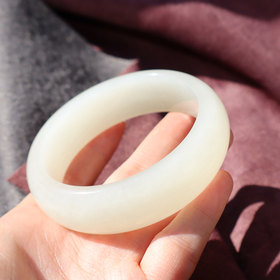 于田料油润白玉内径59mm轮胎手镯