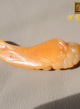 天了方言品牌和田玉珍品全玉种鸡油黄色黄玉籽料挂件瑞兽吊坠R