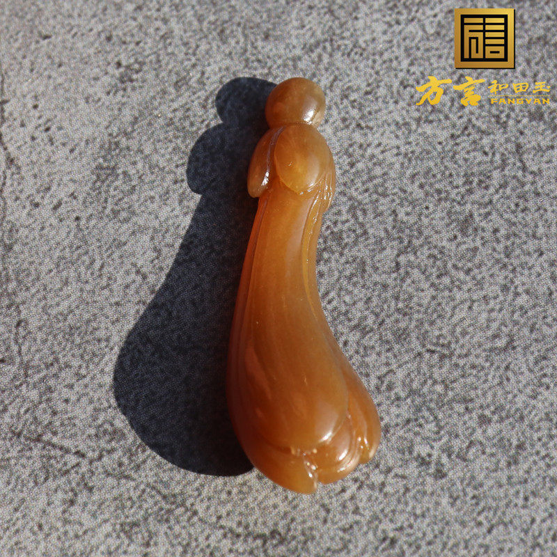 亮眼方言和田玉放巨漏新疆温润且末老红糖料巧雕玉兰花吊坠挂件A8