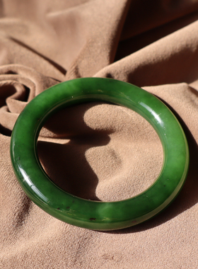 俄罗斯料菠菜绿碧玉56mm胖圆手镯