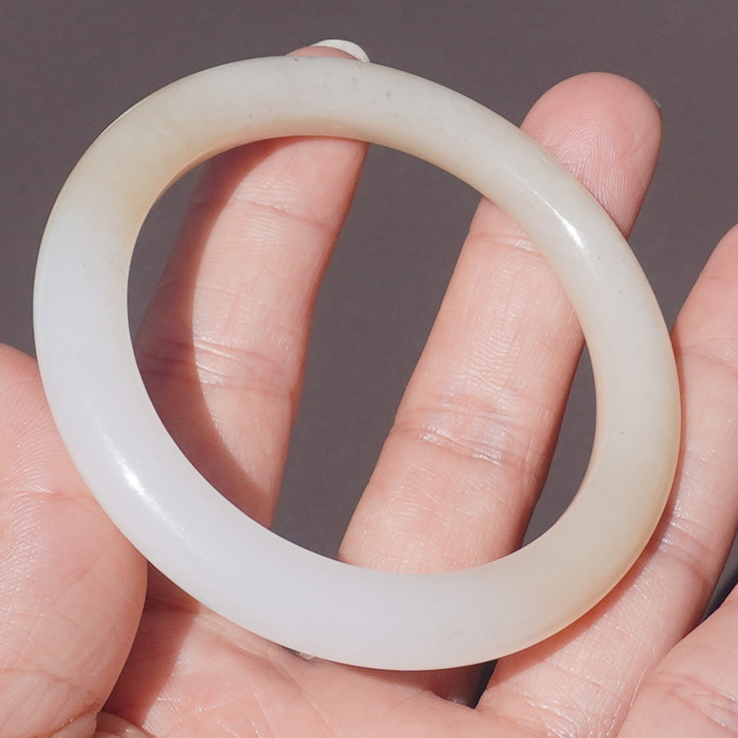 方言和田玉新疆羊脂白玉带糖手镯