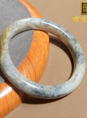 方言新疆挂金皮留皮孔青花籽料