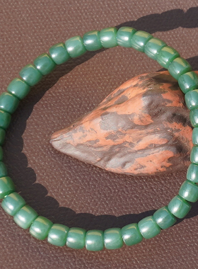 方言和田玉俄油润细蓝调碧玉手串