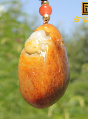 方言和田玉珍稀俏皮名品金包银独颗籽料挂件安居乐业吊坠手把件F