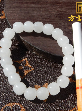 青海老料冰底白玉老型珠10mm手串