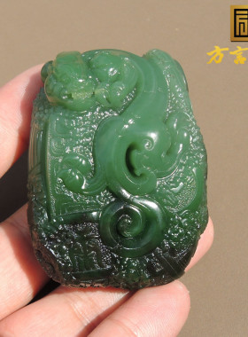 夹层料粉绿碧玉锦辉堆手把件挂件