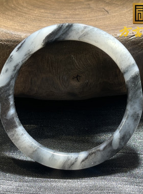 稀方言和田玉收藏级新疆籽料青花丹青水墨黑白分明内径53MM手镯S