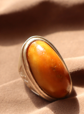 新疆红沁独子银镶18MM可调节戒指