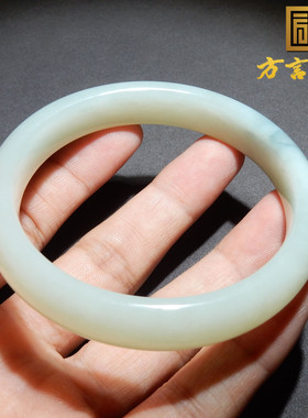 美滋滋方言和田玉精品罕见新疆细腻油润白玉带蓝皮58mm女士手镯w1