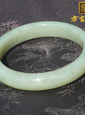 和田玉新疆油润高脂青黄口料手镯