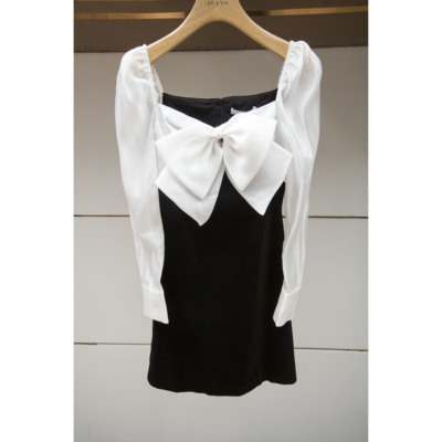 专柜正品秋冬时尚优雅WCRBCA11卡洛琳针织连衣裙1580元