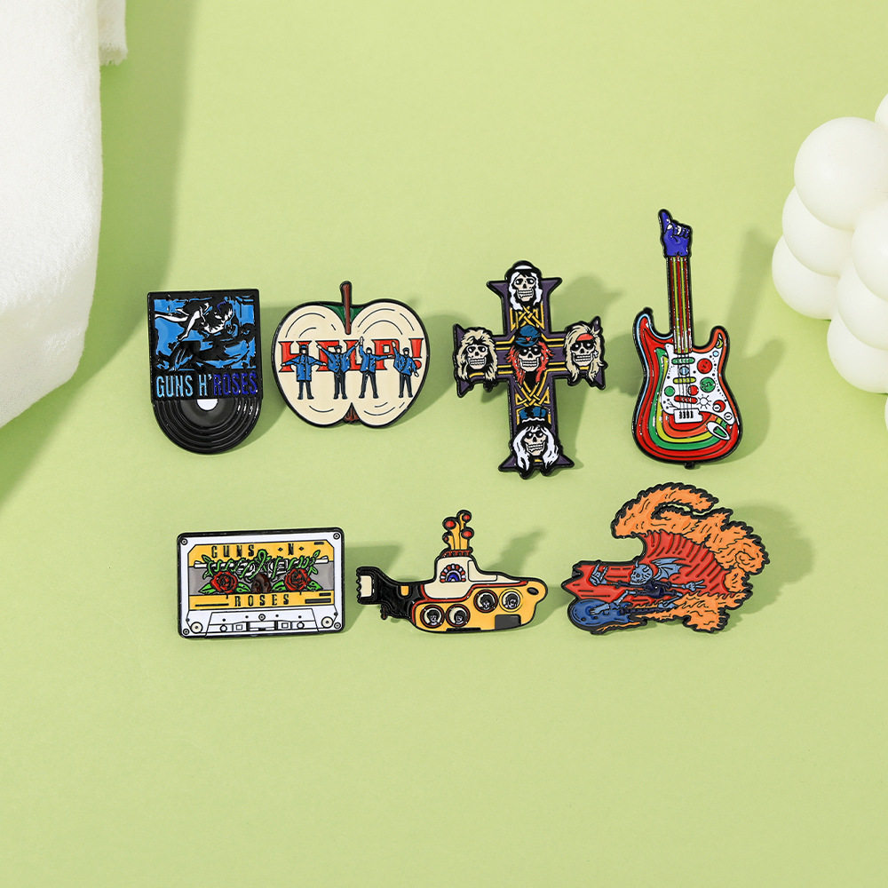 英国摇滚乐队徽章披头士乐队个性金属胸针百搭包包配饰怀旧小礼品