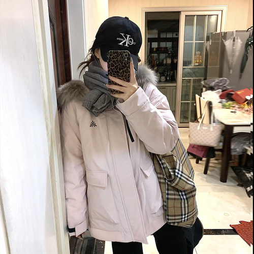 粉色韩版宽松显瘦工装派克羽绒服
