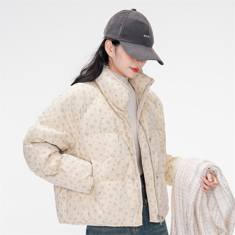 韩系小碎花羽绒服女短款立领面包服小个子白鸭绒甜美时尚加厚外套,女装/女士精品,羽绒服,淘宝优惠券,粉丝福利购,淘宝优惠卷