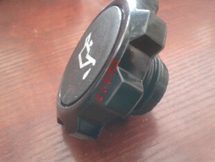 适配金杯海狮配件福田新快运 金龙 金威 金旅九海格 阁瑞斯机油盖