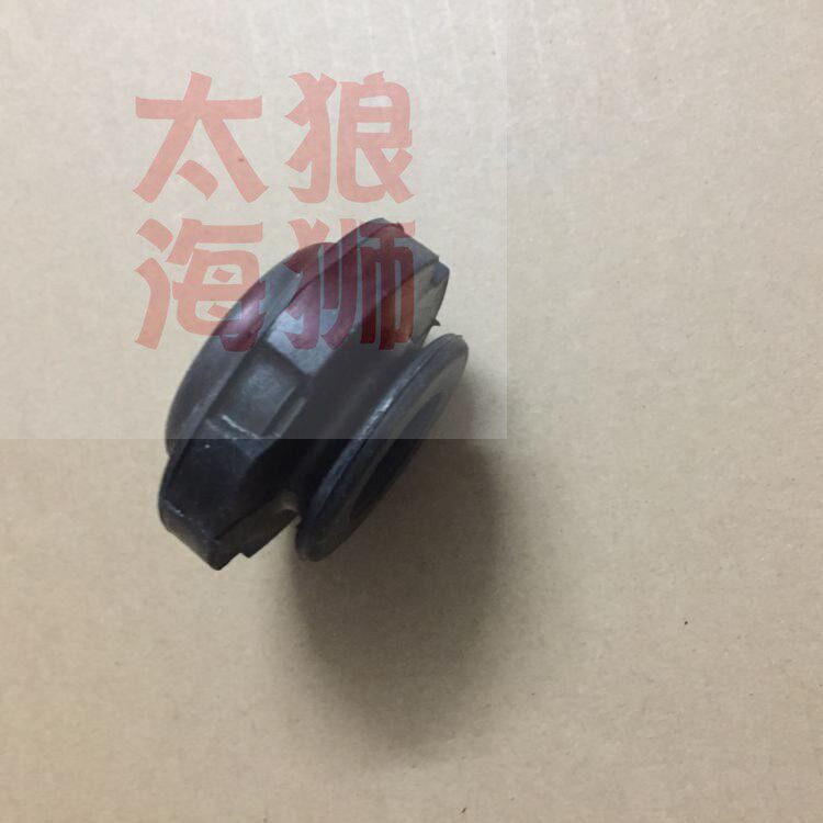 适合金杯格瑞斯 福田蒙派克 新快运 格瑞斯推力杆胶 斜拉杆胶套