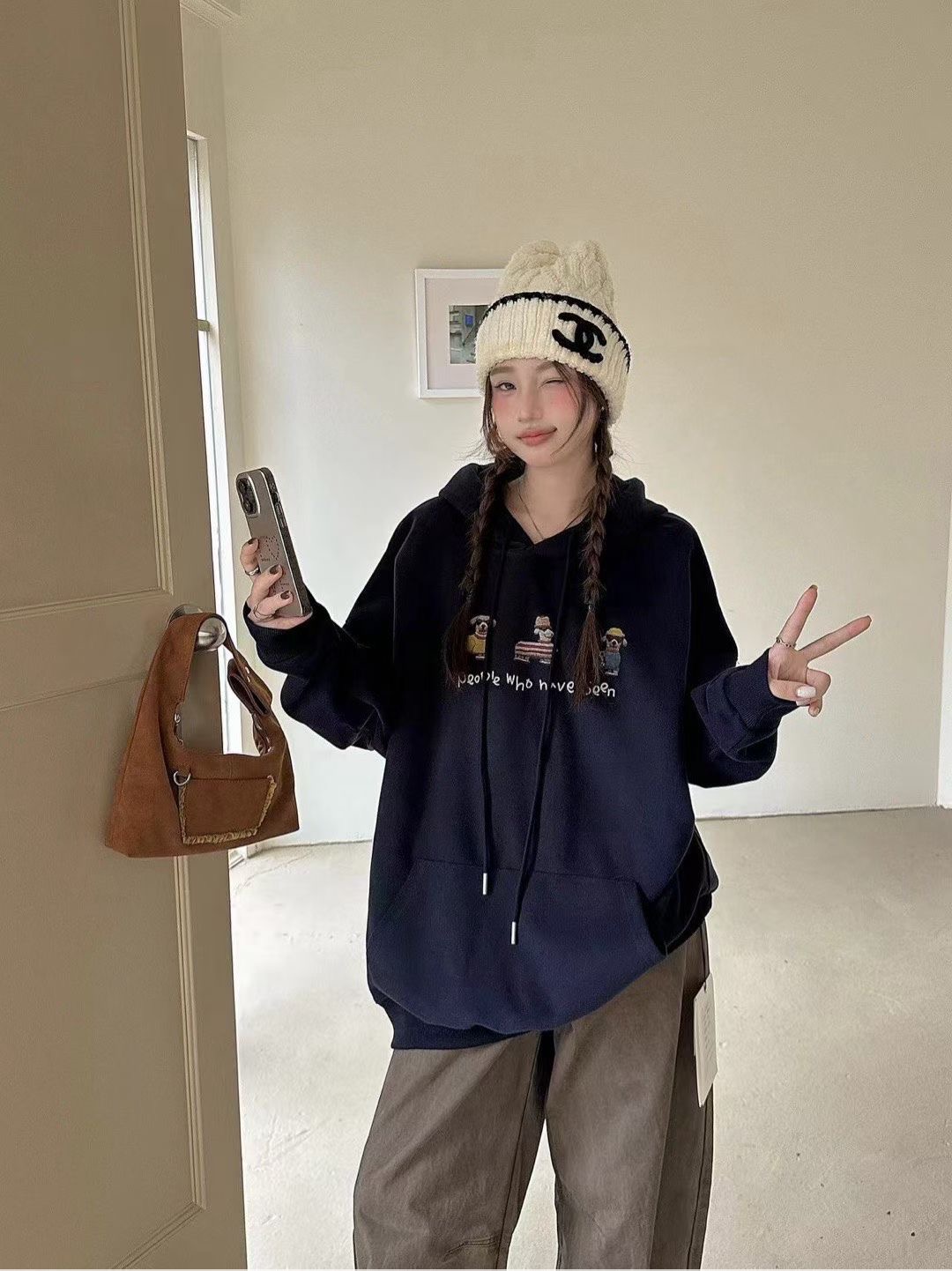 高端2025秋冬上新重磅慕冬绒超大版帽衫简约三只小狗印花卫衣