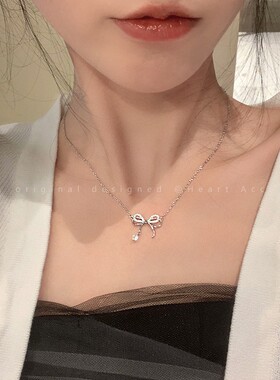 蝴蝶结锆石锁骨链女夏季轻奢高级感气质百搭配饰时尚个性简约项链