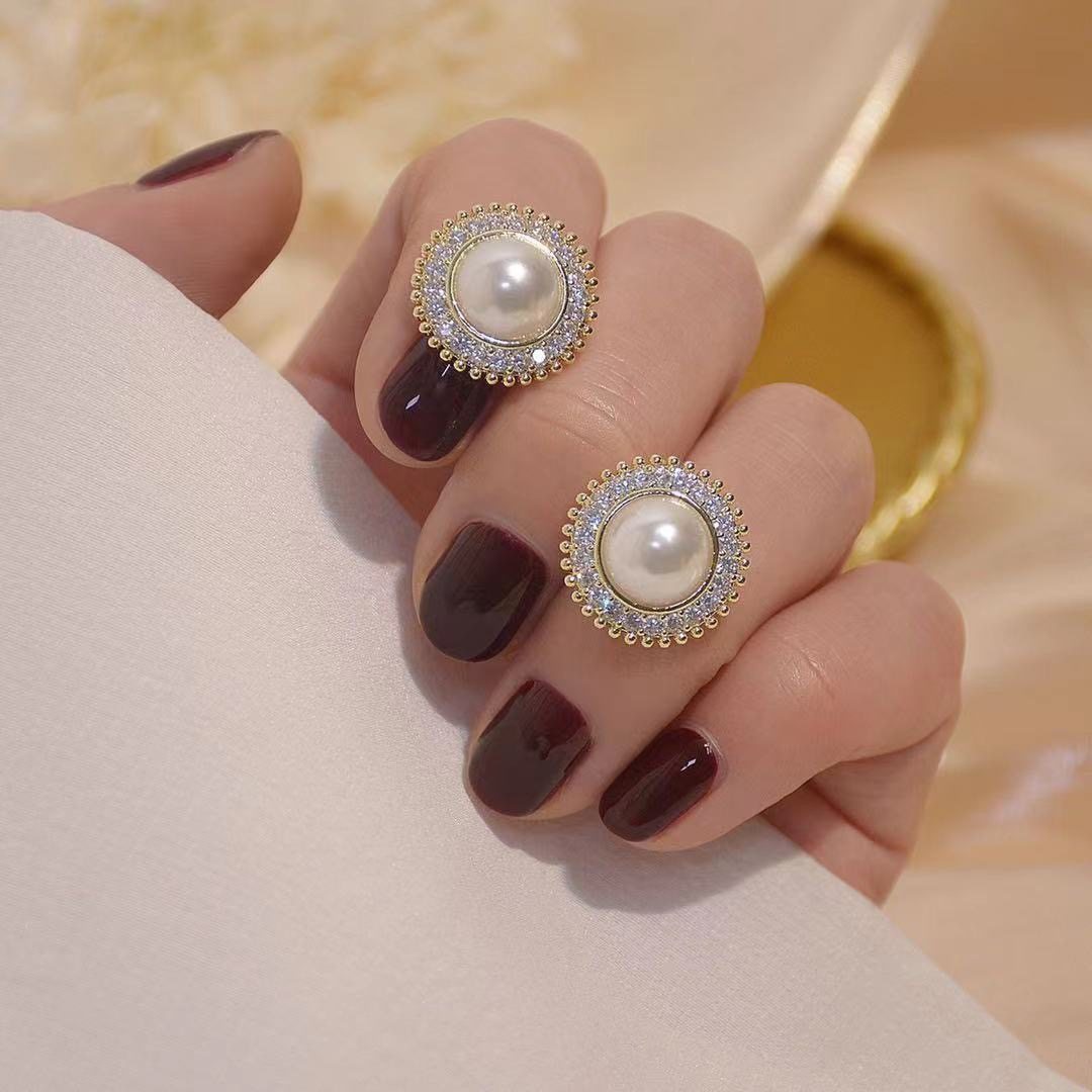 法式优雅复古赫本风珍珠耳钉耳环女简约气质百搭圆形锆石耳饰银针,饰品/流行首饰/时尚饰品新,耳钉,淘宝优惠券,粉丝福利购,淘宝优惠卷