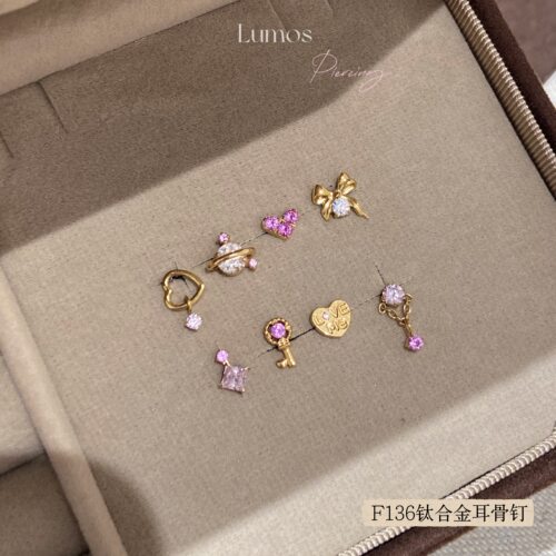 Lumos Cupid系列镀金F136内螺旋钛合金耳钉耳骨钉Flat钉爱心耳饰