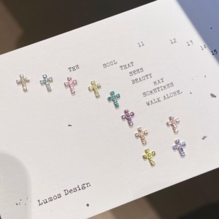 Lumos 满钻十字设计感百搭F136植入级内螺旋钛合金耳钉耳骨钉T068