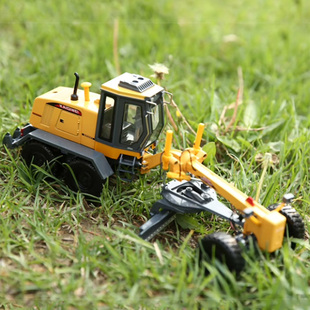 凯迪威合金工程车仿真平地机压路沥青铺路机儿童男孩模型玩具摆件