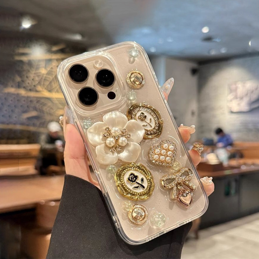 轻奢风立体珍珠花朵适用苹果16promax手机壳新款iphone15Pro小众高级感14plus创意奢华女款13滴胶透明12防摔X