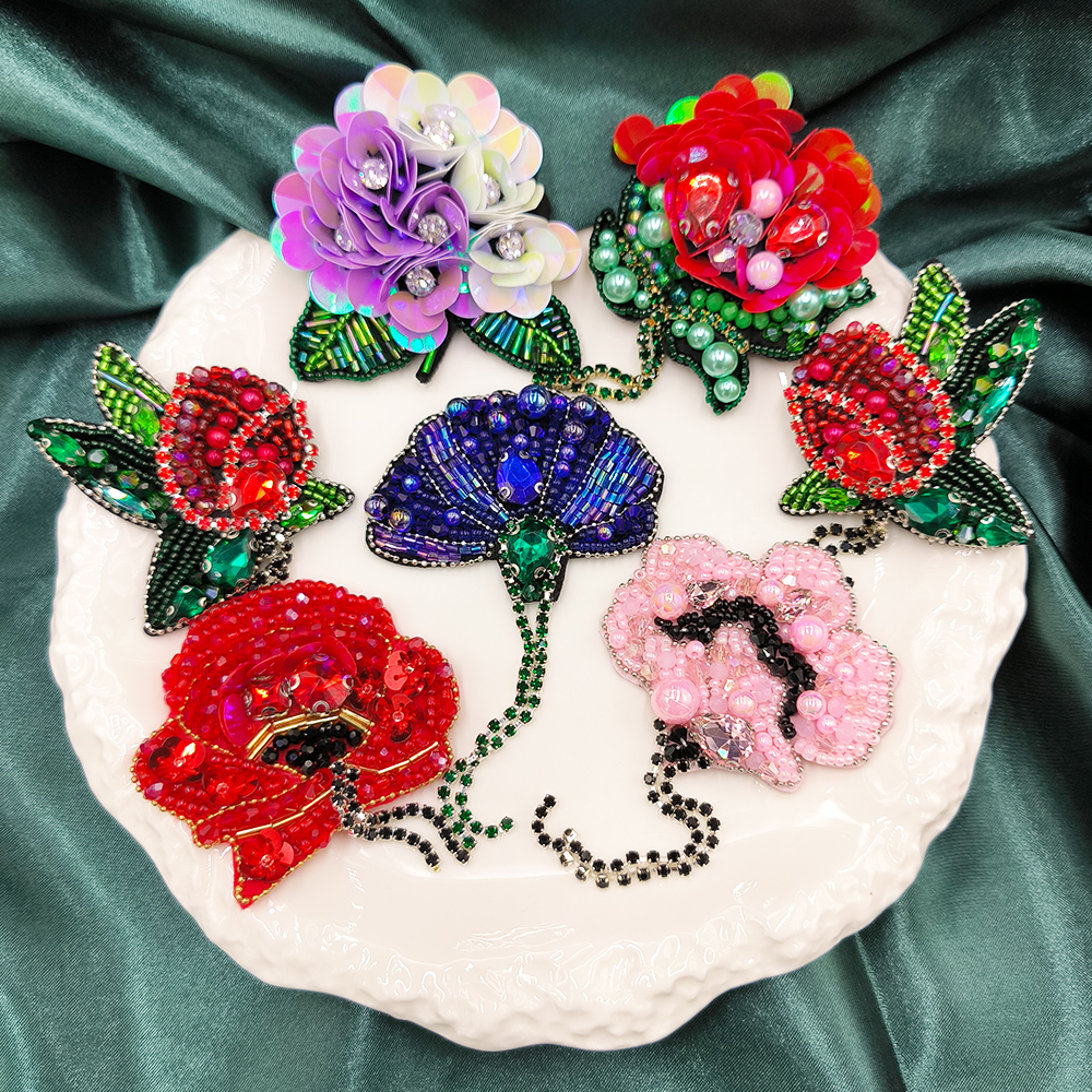 重工亮片串珠玫瑰花西装破洞补丁