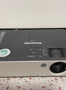 二手投影机投影仪松下ux30新灯泡3200流明高清高亮商务办公家用