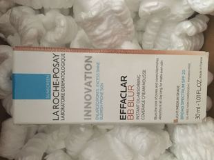 拼团  La Roche-Posay Effaclar BB Blur with SPF 20, 1.01 Fl.