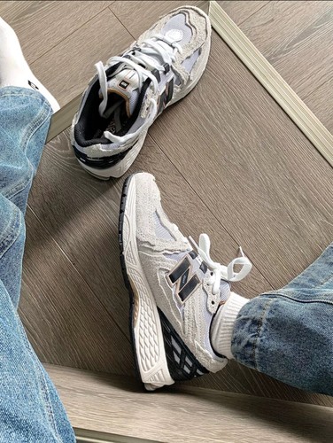New Balance 百搭舒适减震耐磨低帮休闲通勤跑步鞋M1906DC
