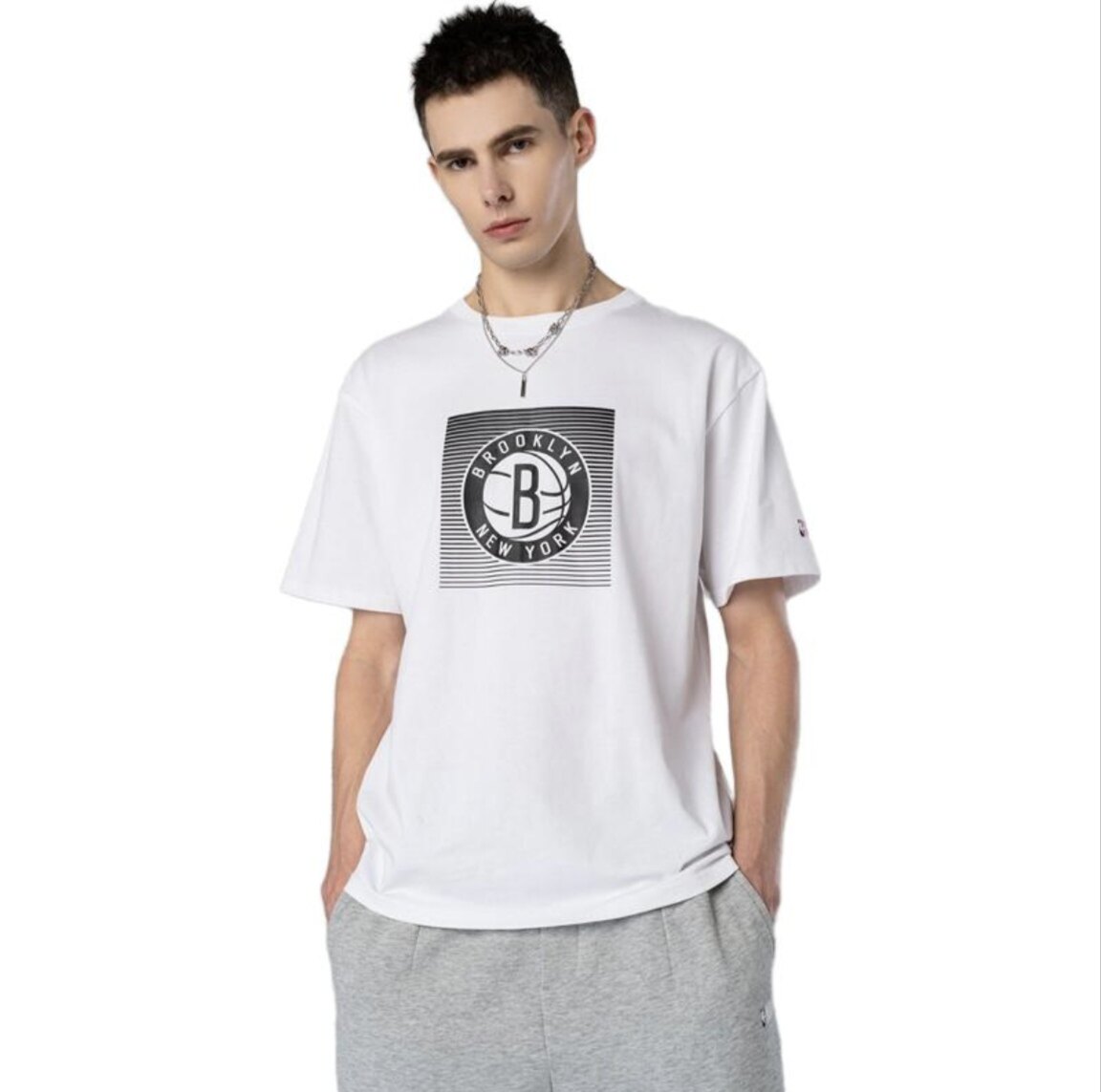 nba 篮网队 品牌logo服饰 球迷版本印花圆领套头短袖t恤 男款 白