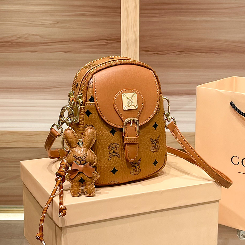 轻便迷你单肩包女2026新款潮夏天百搭手机包休闲单肩斜跨包小方包