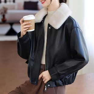海宁高级皮衣冬装皮毛一体外套女士2025新款今年流行宽松加绒外套