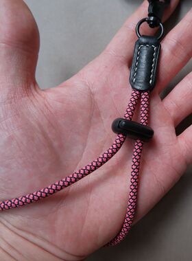 「山人制」原创手工Mbox植鞣牛皮美国伞绳手机挂脖万能挂绳