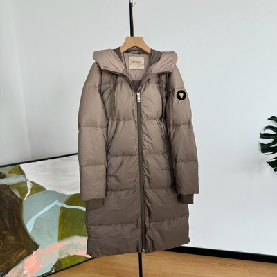 90%鸭绒加厚防风防水长款羽绒服