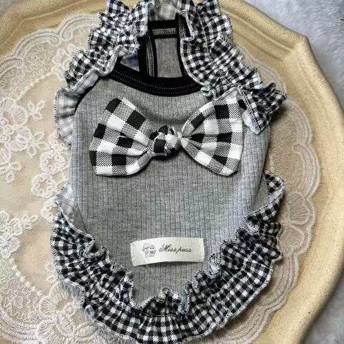 黑白灰花边宠物衣服 泰迪博美狗狗衣服 猫咪比熊吊带春夏秋天衣服