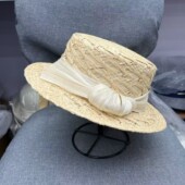 出游礼帽 赫本风防晒拉菲草平顶草帽女夏季 高端轻奢真丝麻装 饰法式